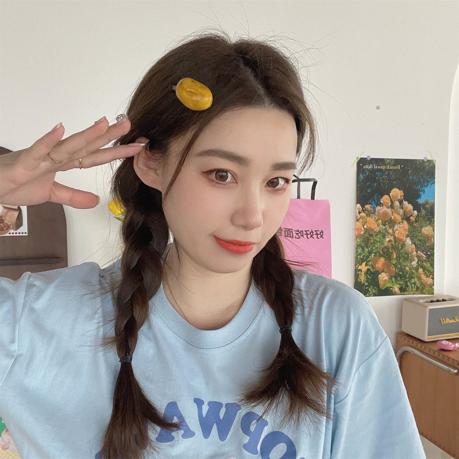 women's sweet solid color plastic hair clip