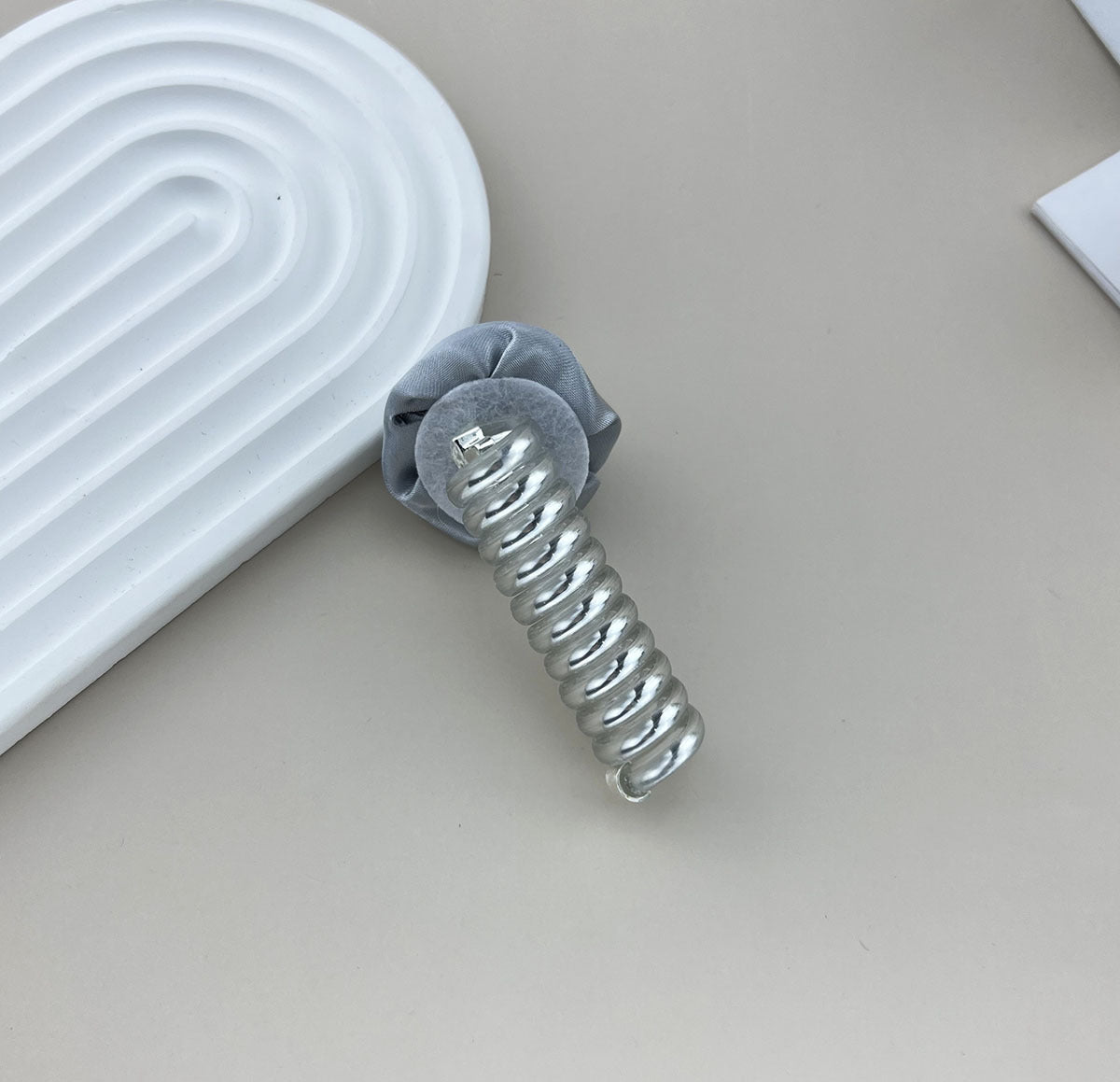 Women's Elegant Simple Style Rose Plastic Hair Tie