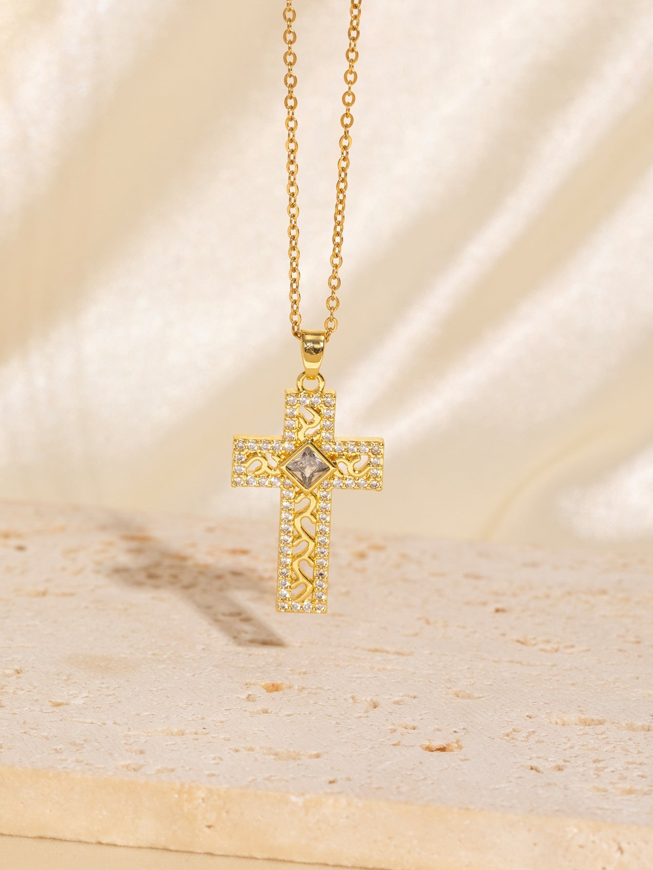 Copper Plating Cross Zircon Pendant Necklace