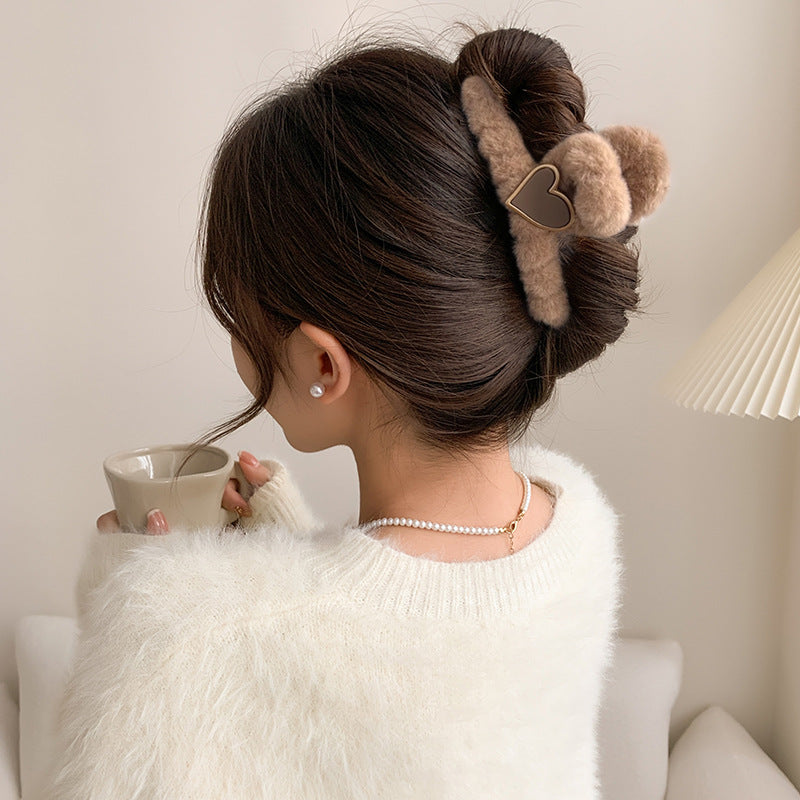 Cute love grab clip girl 2025 new popular high-end disc hair shark clip hairpin hair card headdress