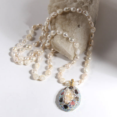 Elegant Vintage Style Geometric natural stone Beaded Chain Pendant Necklace In Bulk