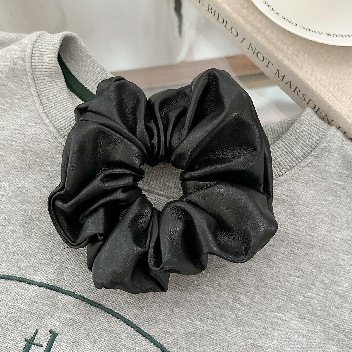 Autumn and Winter Anka ~ High-Grade Leather Large Intestine Hair Band Female Korean Style Low Ponytail Rubber Band Bun Hair Rope Hair Accessories