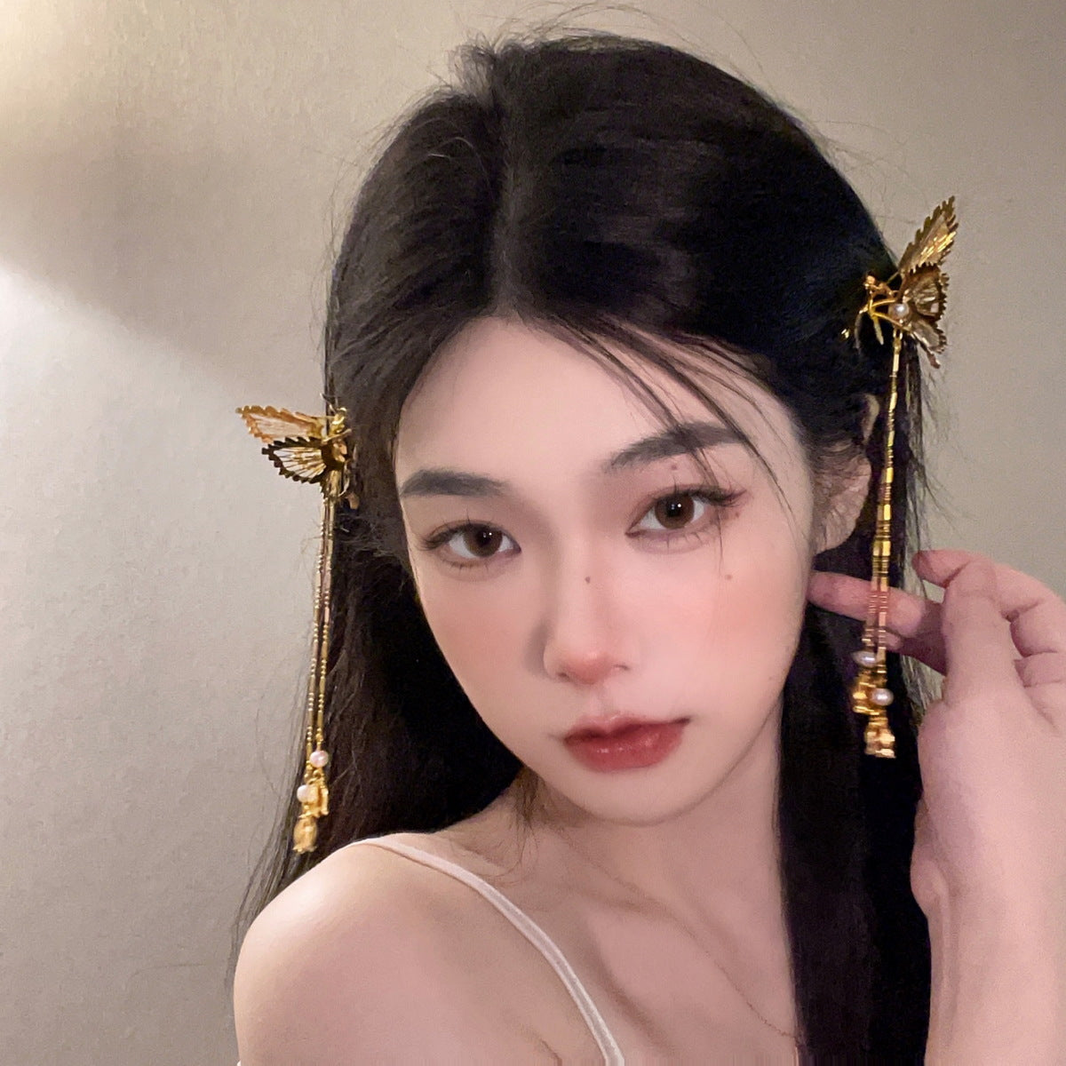 women's fashion butterfly alloy butterfly hollow out artificial pearls hair clip