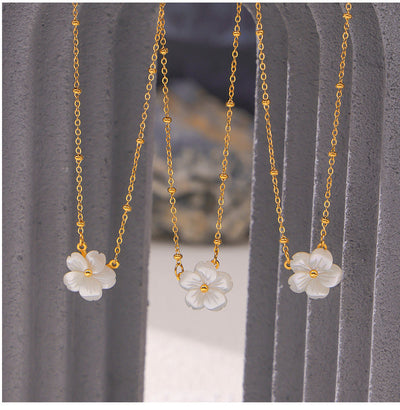 Jewelry Elegant Flower Titanium Steel Pendant Necklace