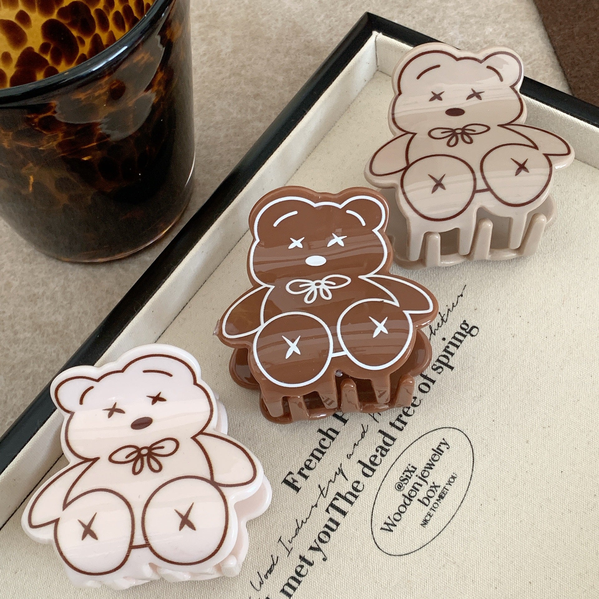 women's cute bear acetic acid sheets hair claws