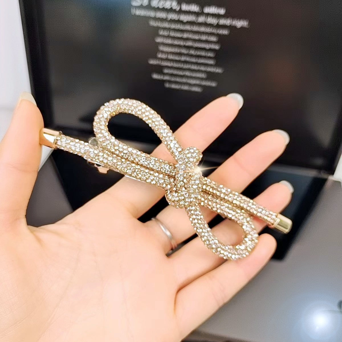 Women's Simple Style Classic Style Bow Knot Alloy Inlay Rhinestones Hair Clip