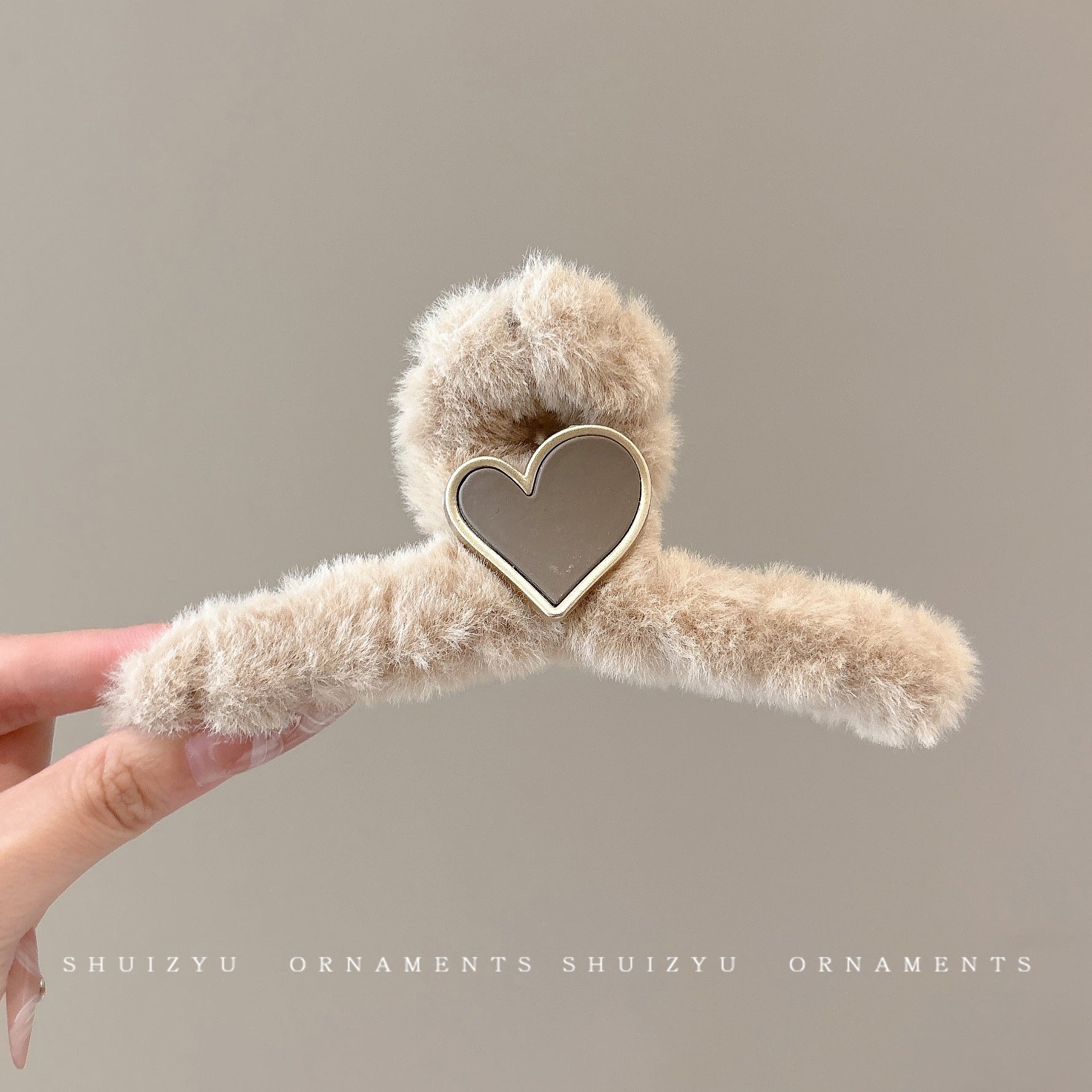 Cute love grab clip girl 2025 new popular high-end disc hair shark clip hairpin hair card headdress