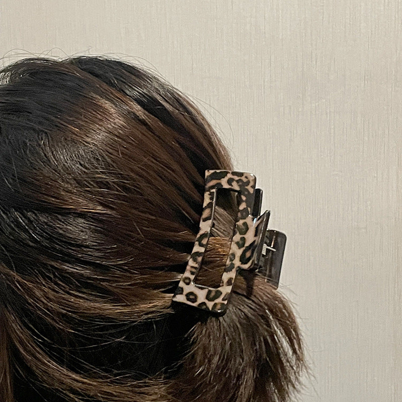 simple style cows plaid cheetah print plastic stoving varnish hollow out hair claws