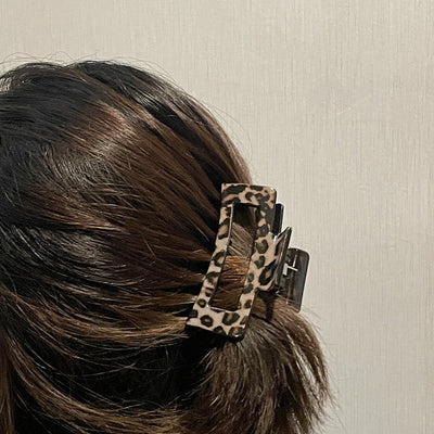 simple style cows plaid cheetah print plastic stoving varnish hollow out hair claws
