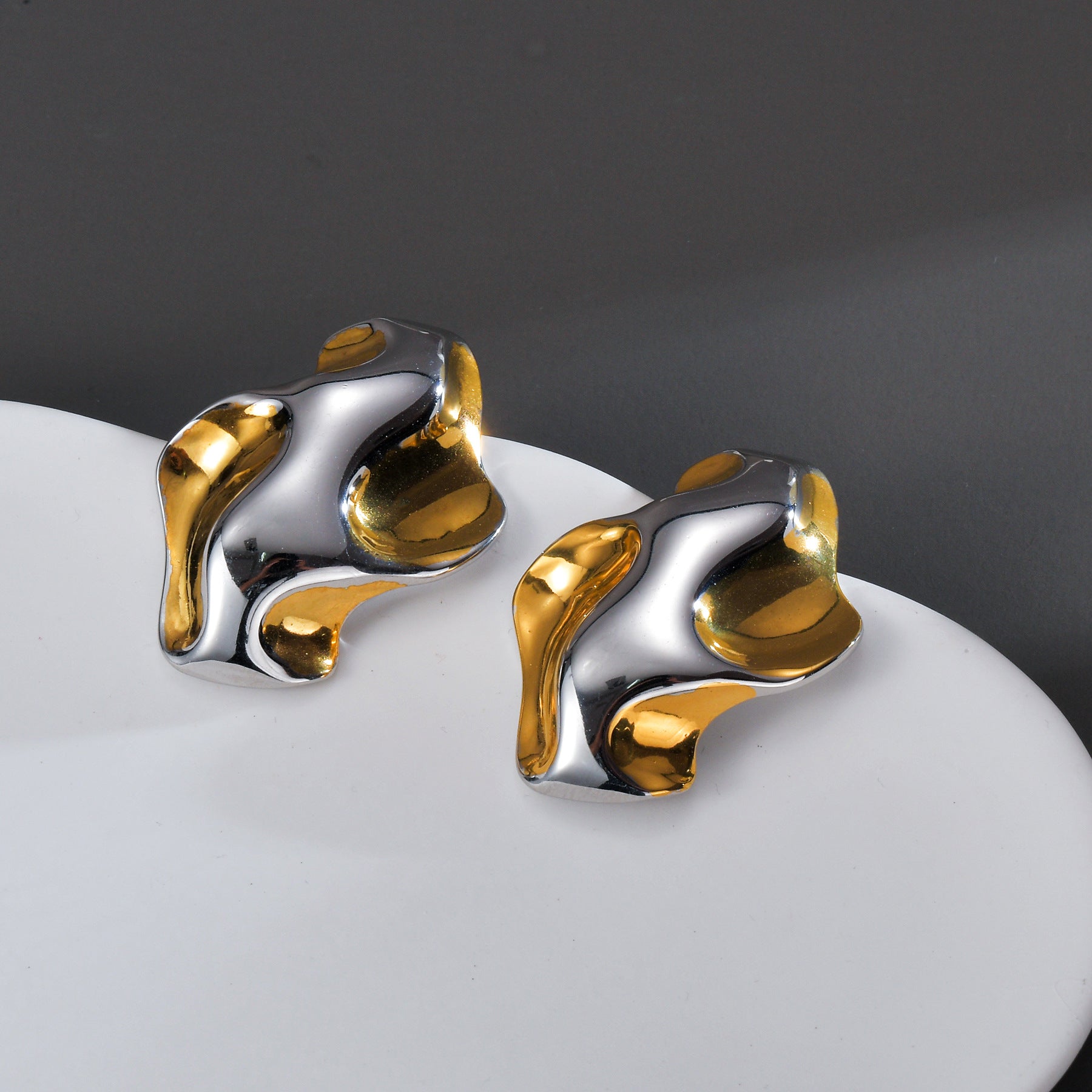 1 Pair Artistic Geometric Waves Plating 304 Stainless Steel Ear Studs