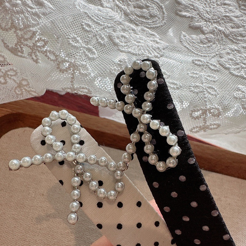Women's Retro Polka Dots Bow Knot Cloth Hair Clip