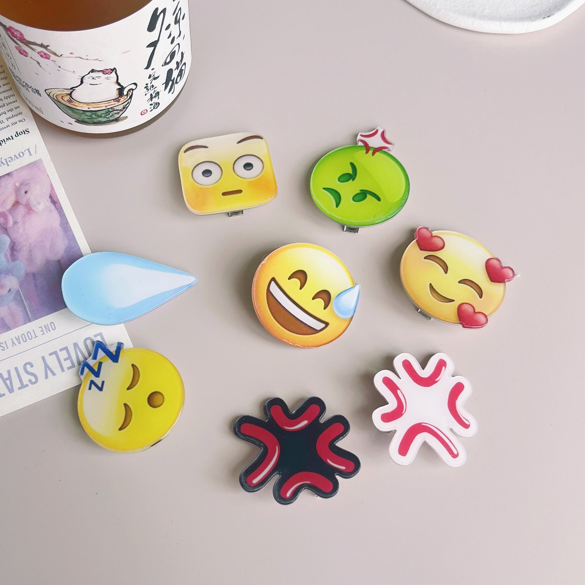 Women's Cute Smile Face Water Droplets Plastic Epoxy Hair Clip