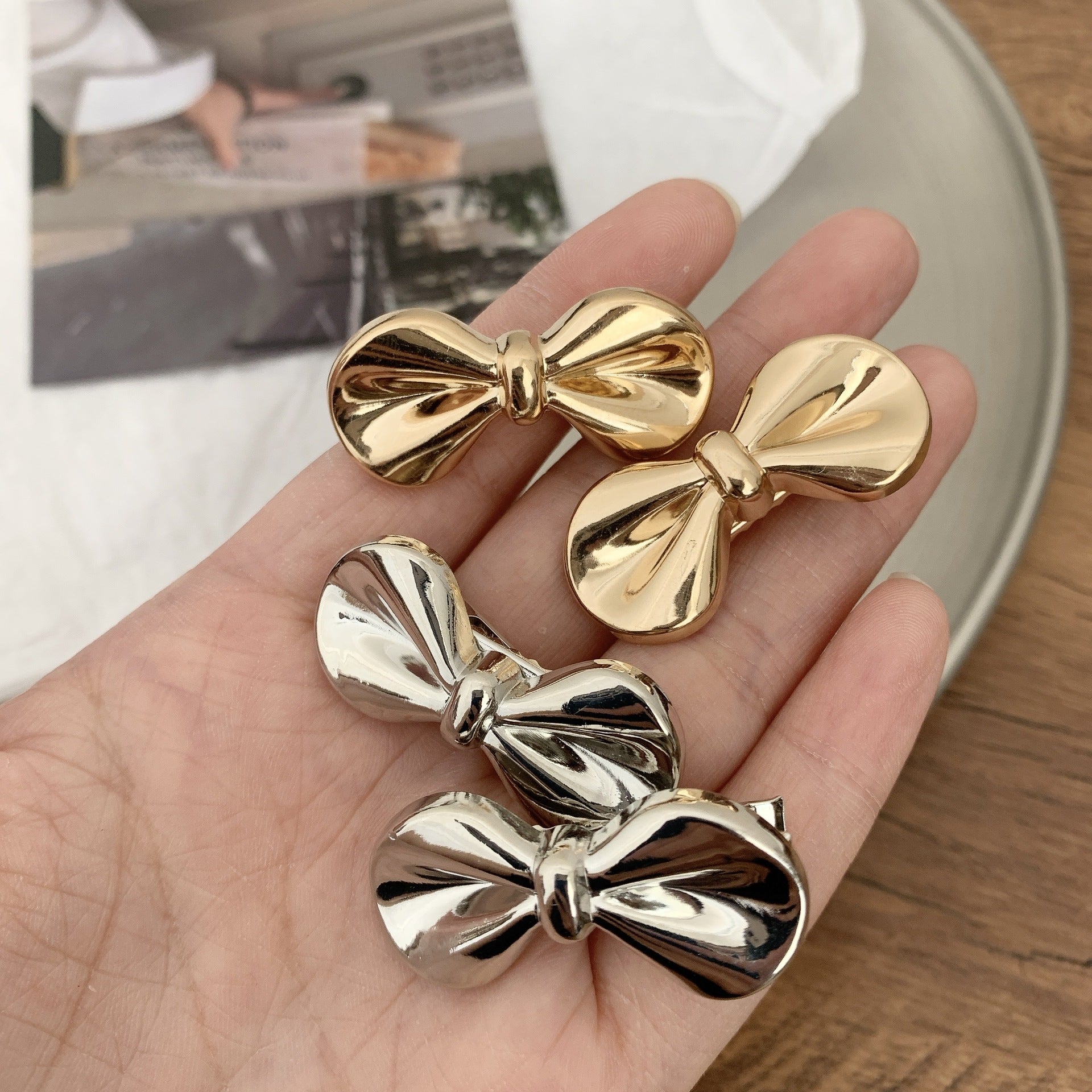 Women's Sweet Simple Style Bow Knot Metal Hair Clip