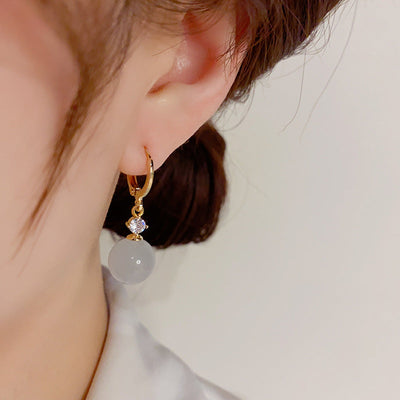 Literary and clear fashion opal earrings