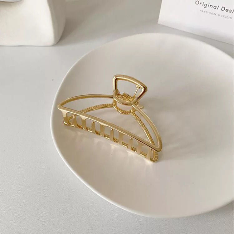 retro solid color alloy plating hair claws 1 piece