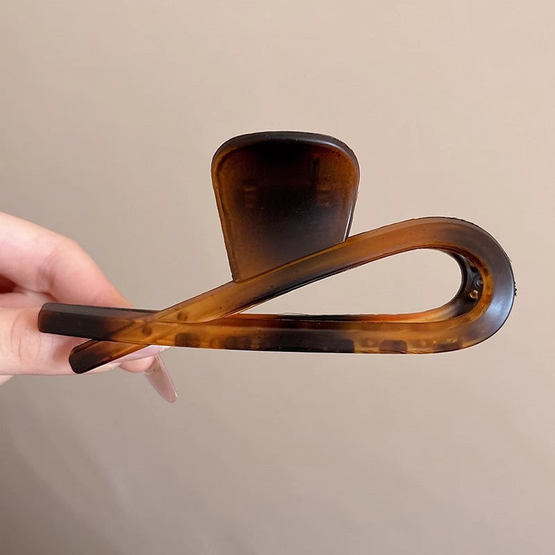 Cute love grab clip girl 2025 new popular high-end disc hair shark clip hairpin hair card headdress