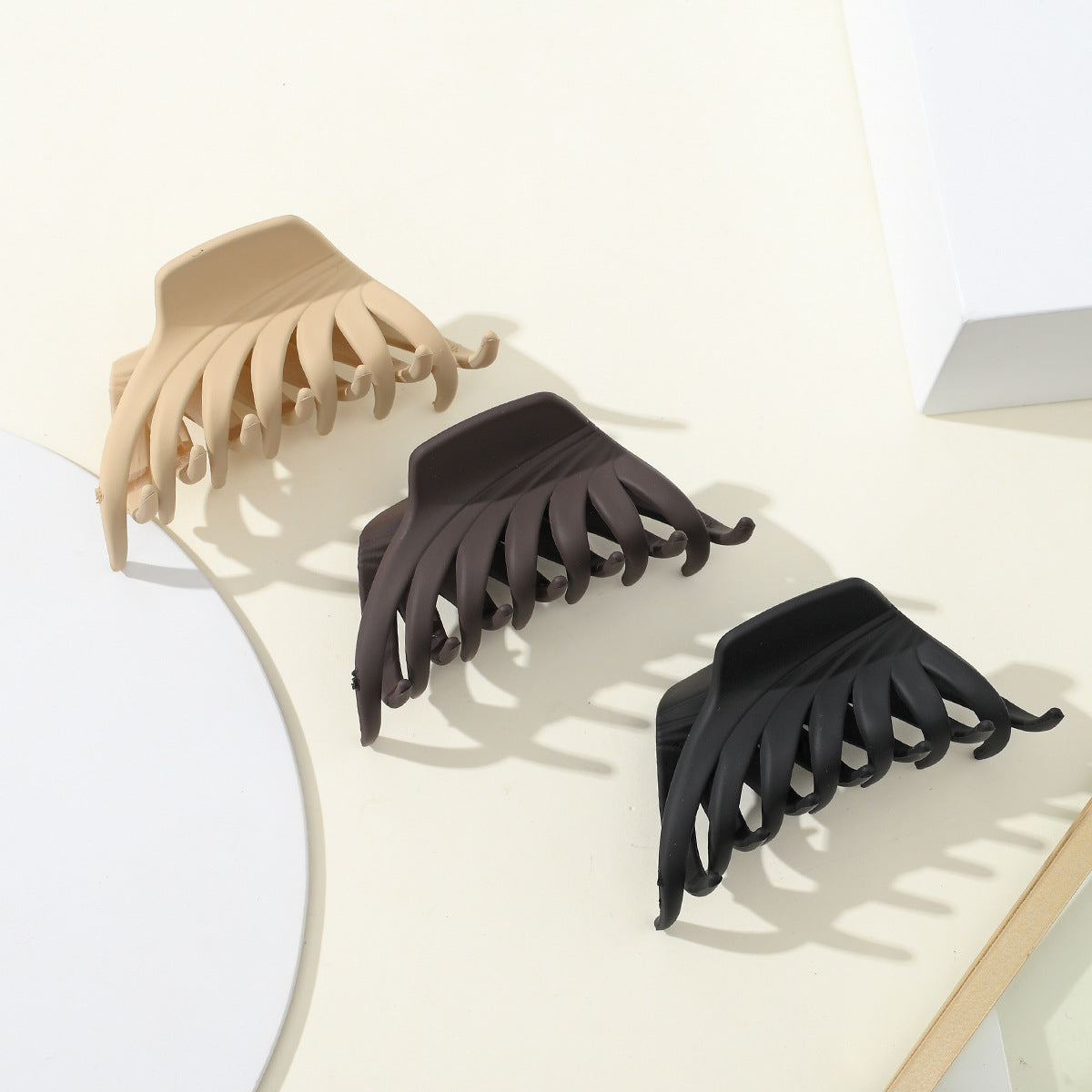 women's simple style geometric plastic stoving varnish hair claws