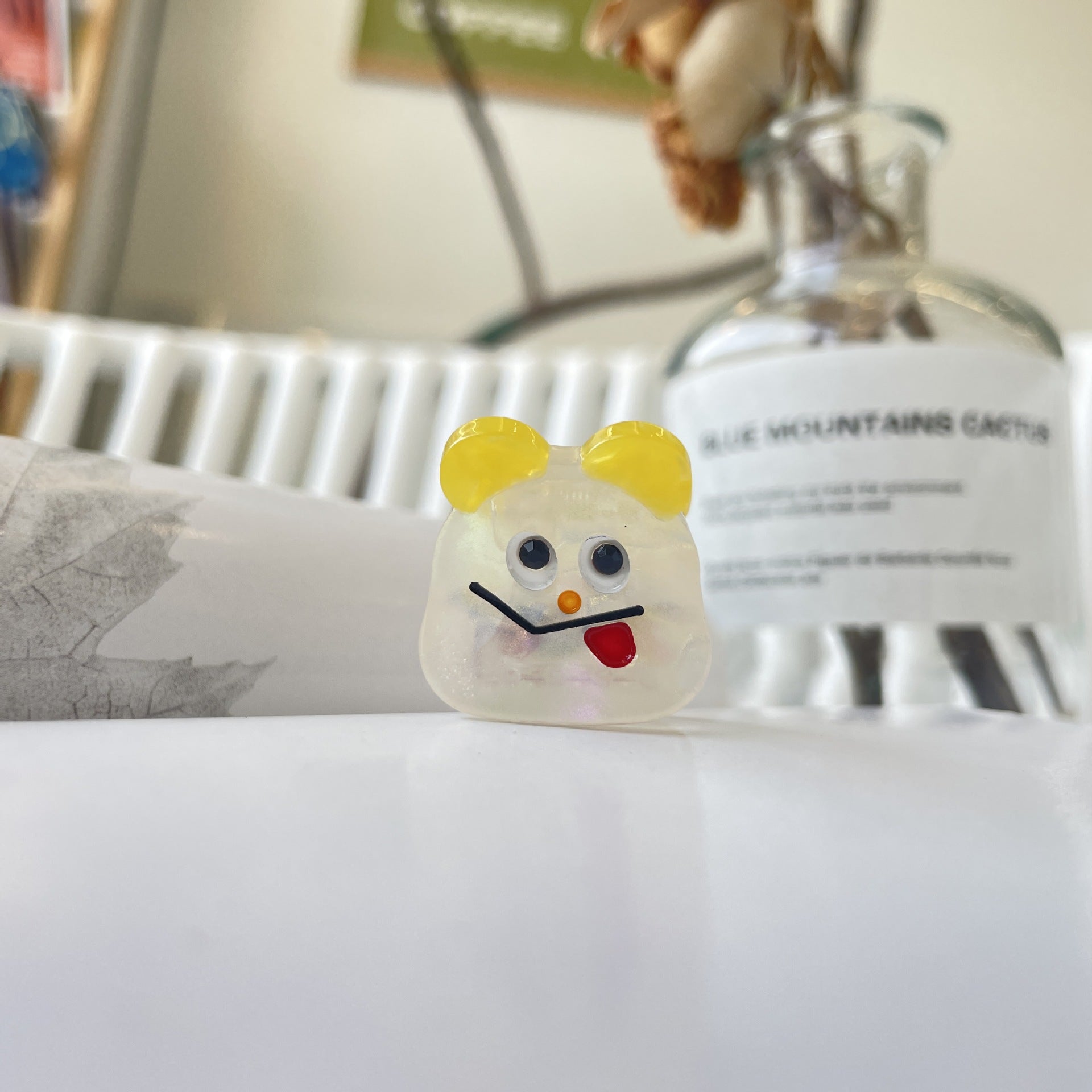 Women's Cute Cartoon Acetic acid sheets Hair Claws