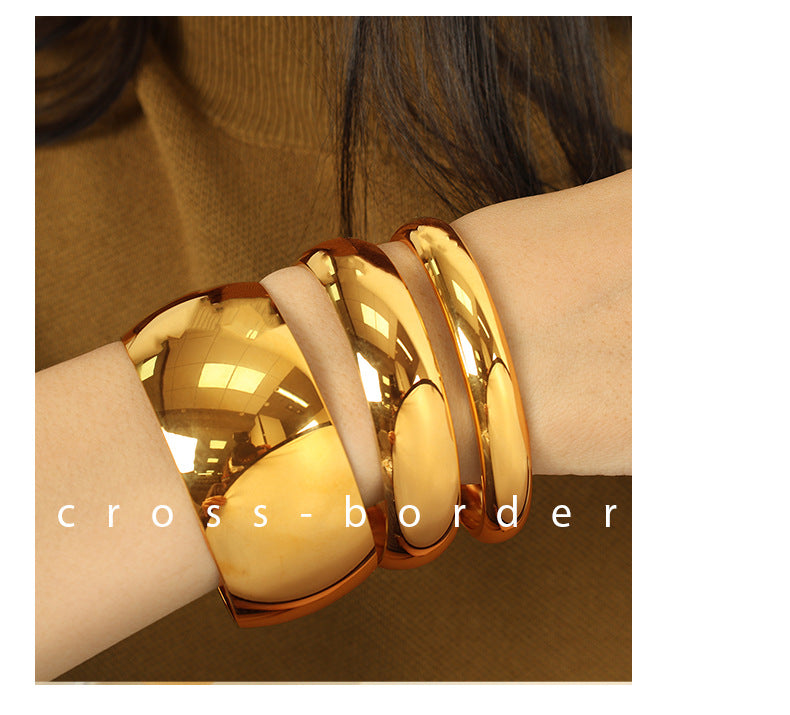 Simple Style Solid Color Titanium Steel Bangle In Bulk