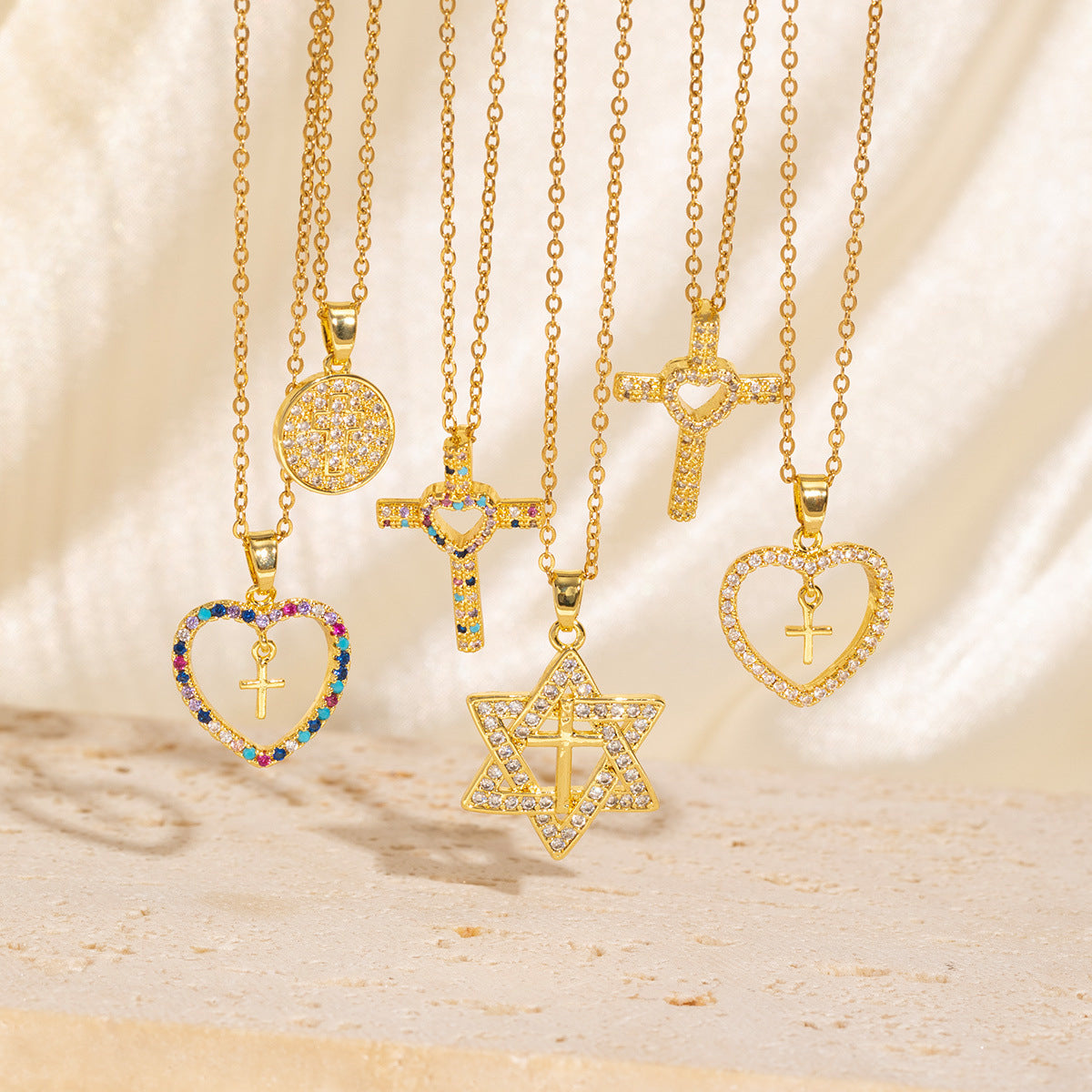 Copper Plating Heart Shape Pendant Necklace