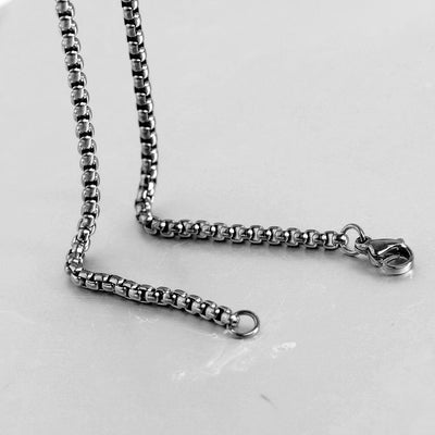 Jewelry Retro Fist Titanium Steel Plating Pendant Necklace
