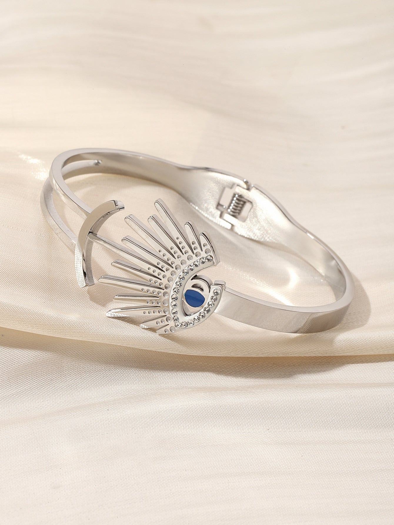 Simple Style Classic Style Solid Color Titanium Steel Zircon Bangle In Bulk