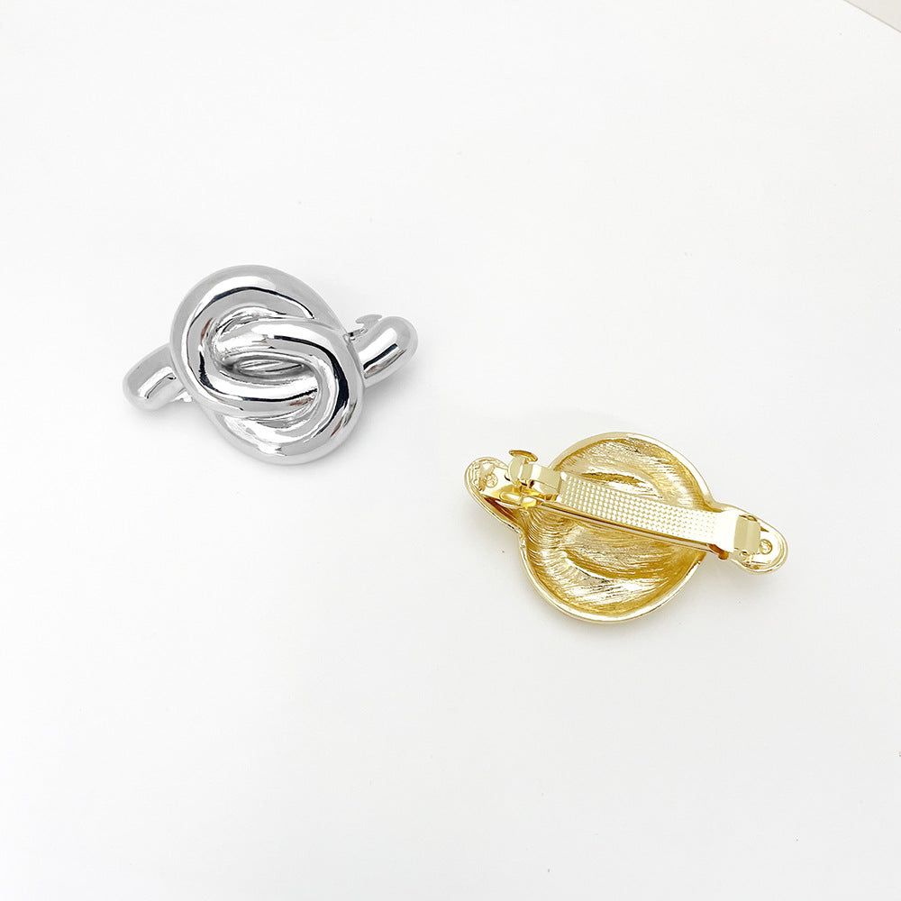 Women's Simple Style Classic Style Solid Color Alloy Criss Cross Tassel Plating Hair Clip