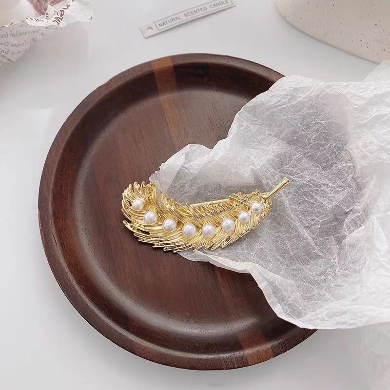 fashion leaf moon bow knot imitation pearl alloy rhinestone hair clip 1 piece