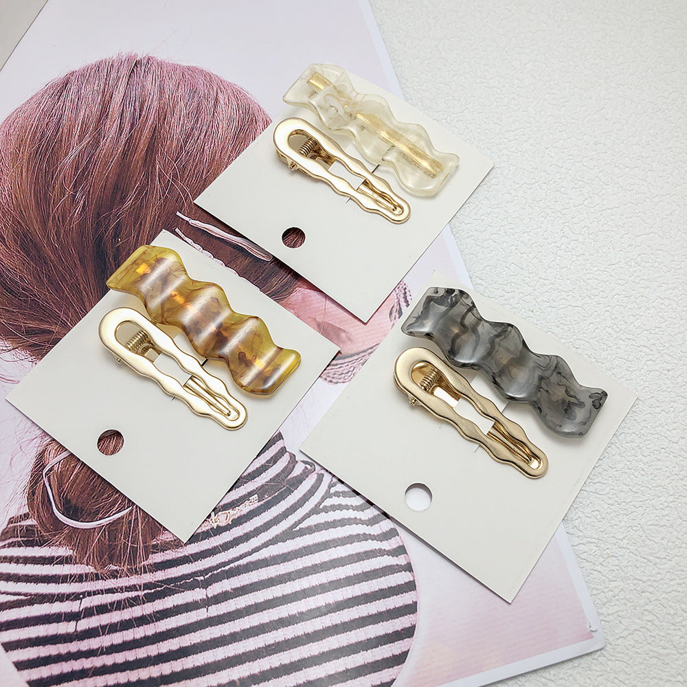 Women's Simple Style Classic Style Solid Color Alloy Plastic Tassel Hair Clip