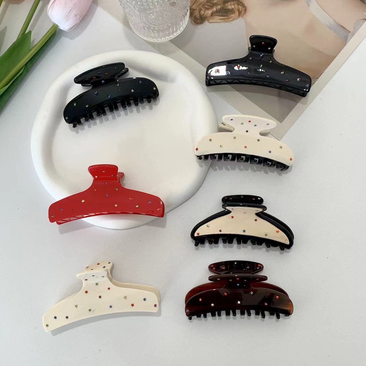 Women's Simple Style Classic Style Solid Color Acetic acid sheets Handmade Hair Claws