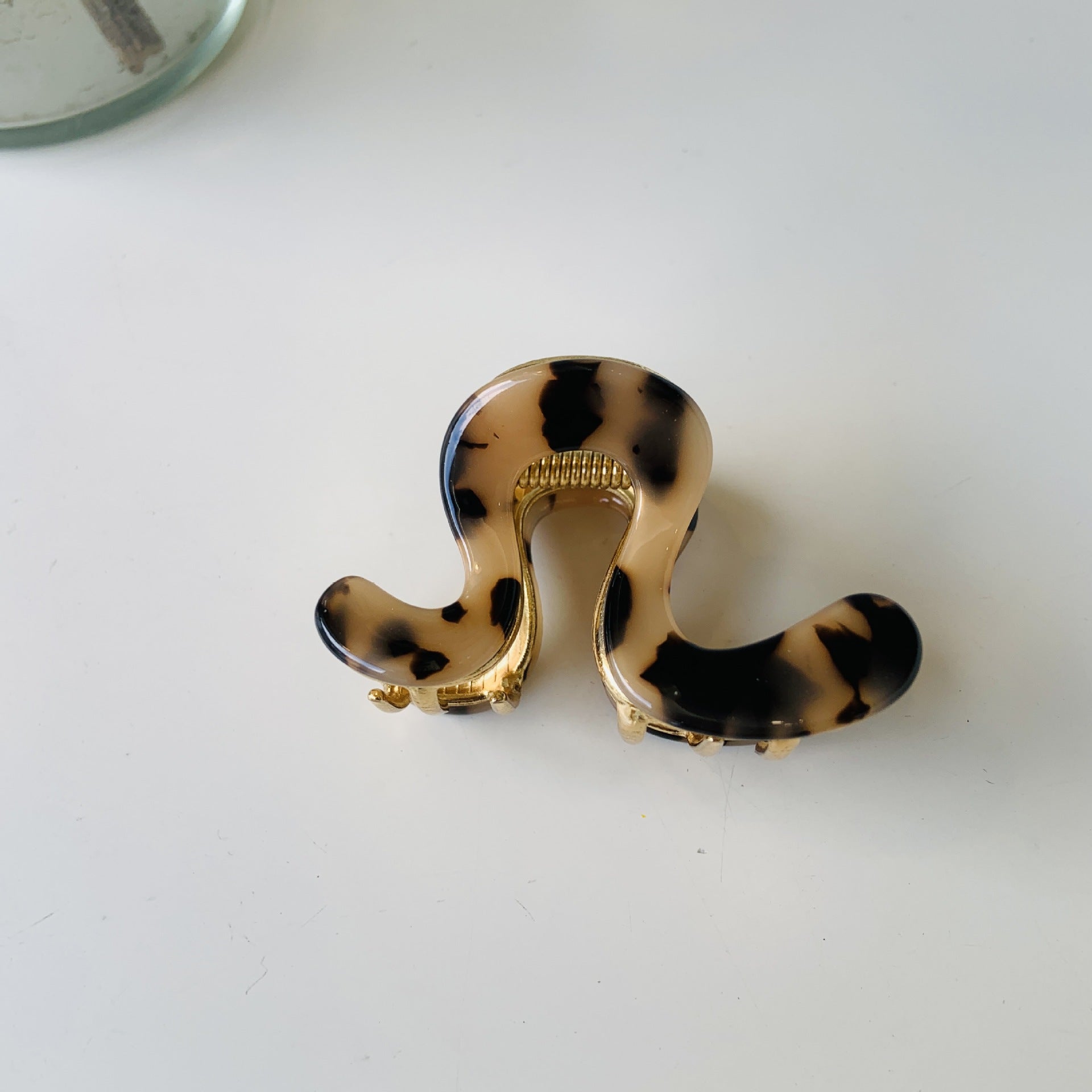 Women's Simple Style Color Block Plastic Resin Polishing Hair Claws