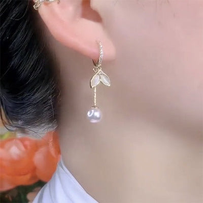 Temperament fishtail pearl fringed earrings earrings