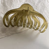 simple style solid color plastic resin hair claws