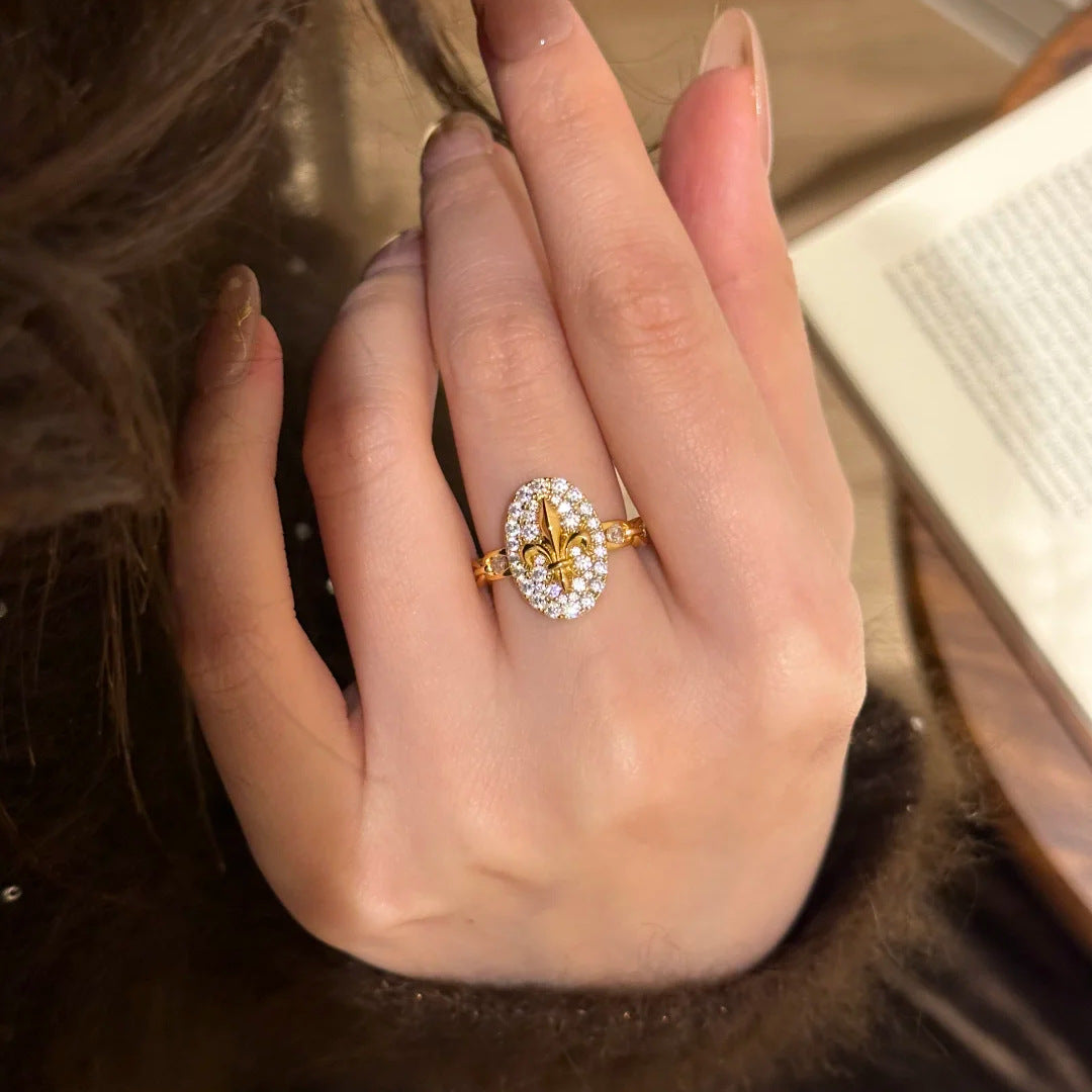 French retro premium iris pendant necklace light luxury ins flower stud earrings temperament diamond-set open ring