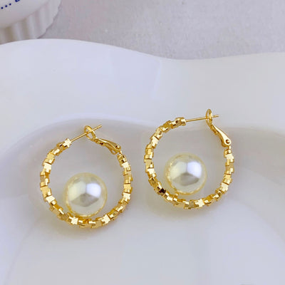 Copper plated real gold Korean version fashion broken silver earrings pearl earrings