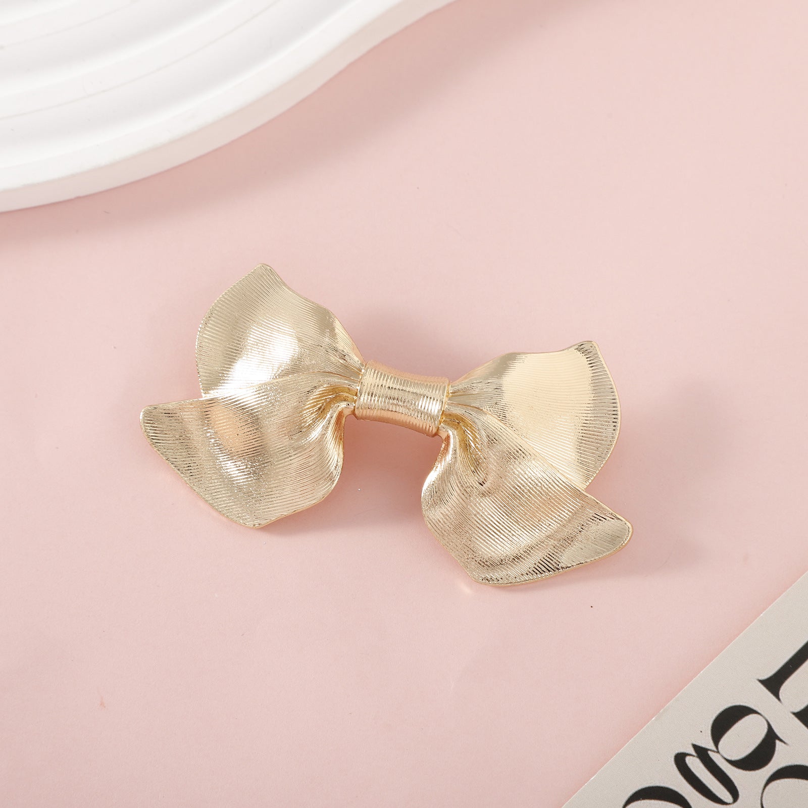 Women's Simple Style Geometric Bow Knot Alloy Plating Hair Clip