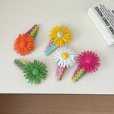 Women's Casual Sweet Daisy Plastic Hair Clip