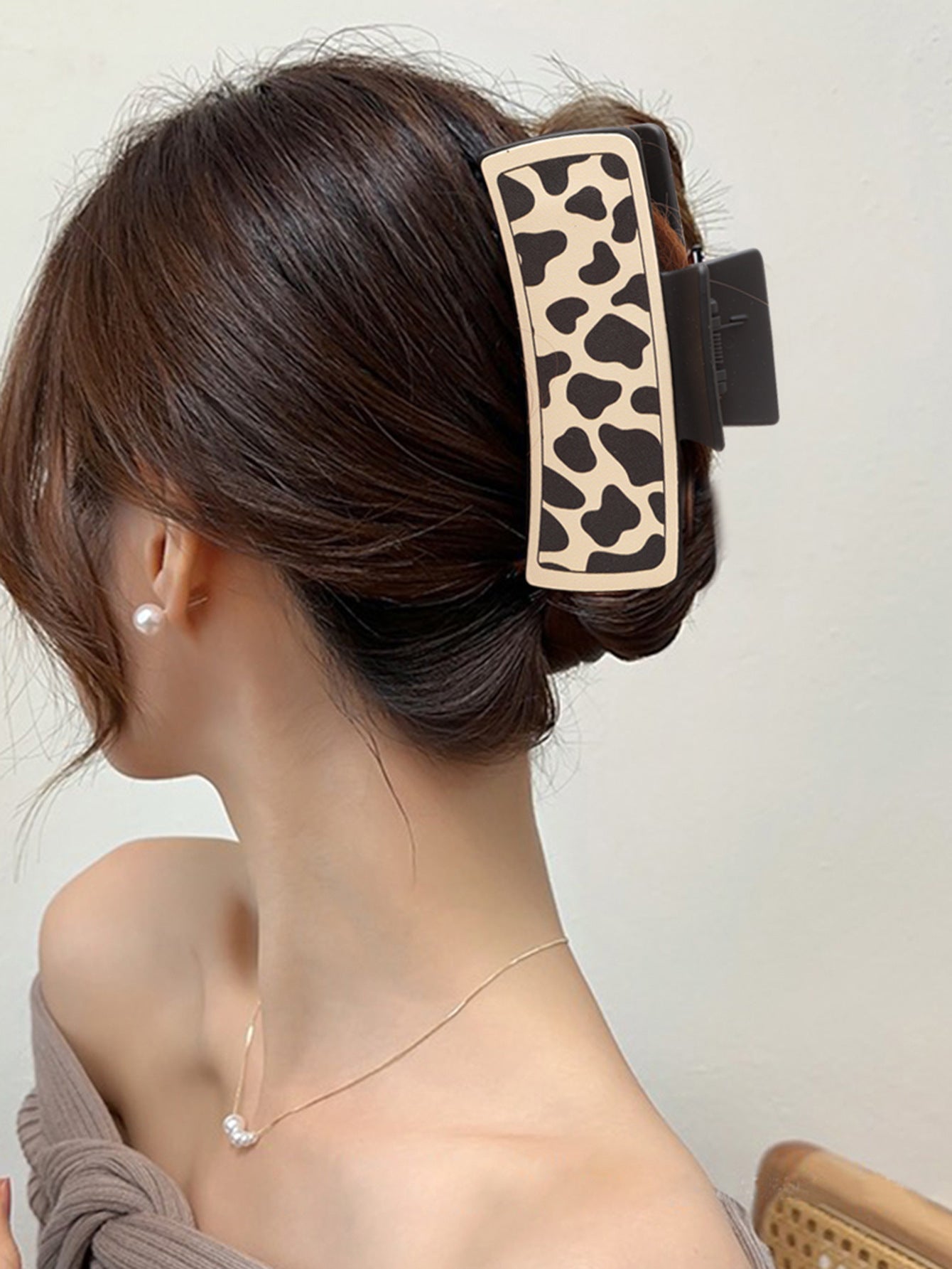 retro color block plastic resin printing hair claws