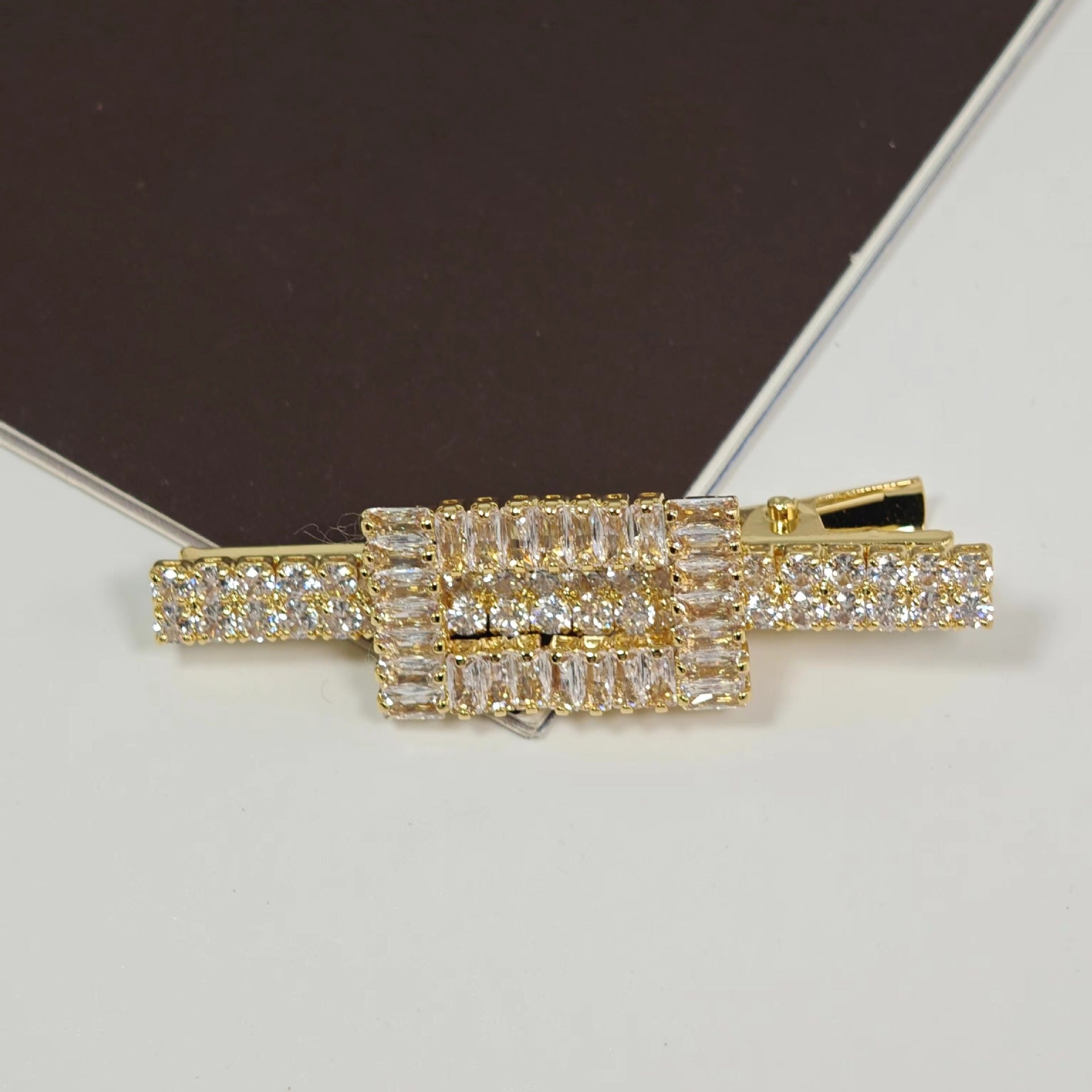 Women's Simple Style Classic Style Solid Color Alloy Inlay Rhinestones Hair Clip