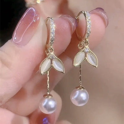 Temperament fishtail pearl fringed earrings earrings