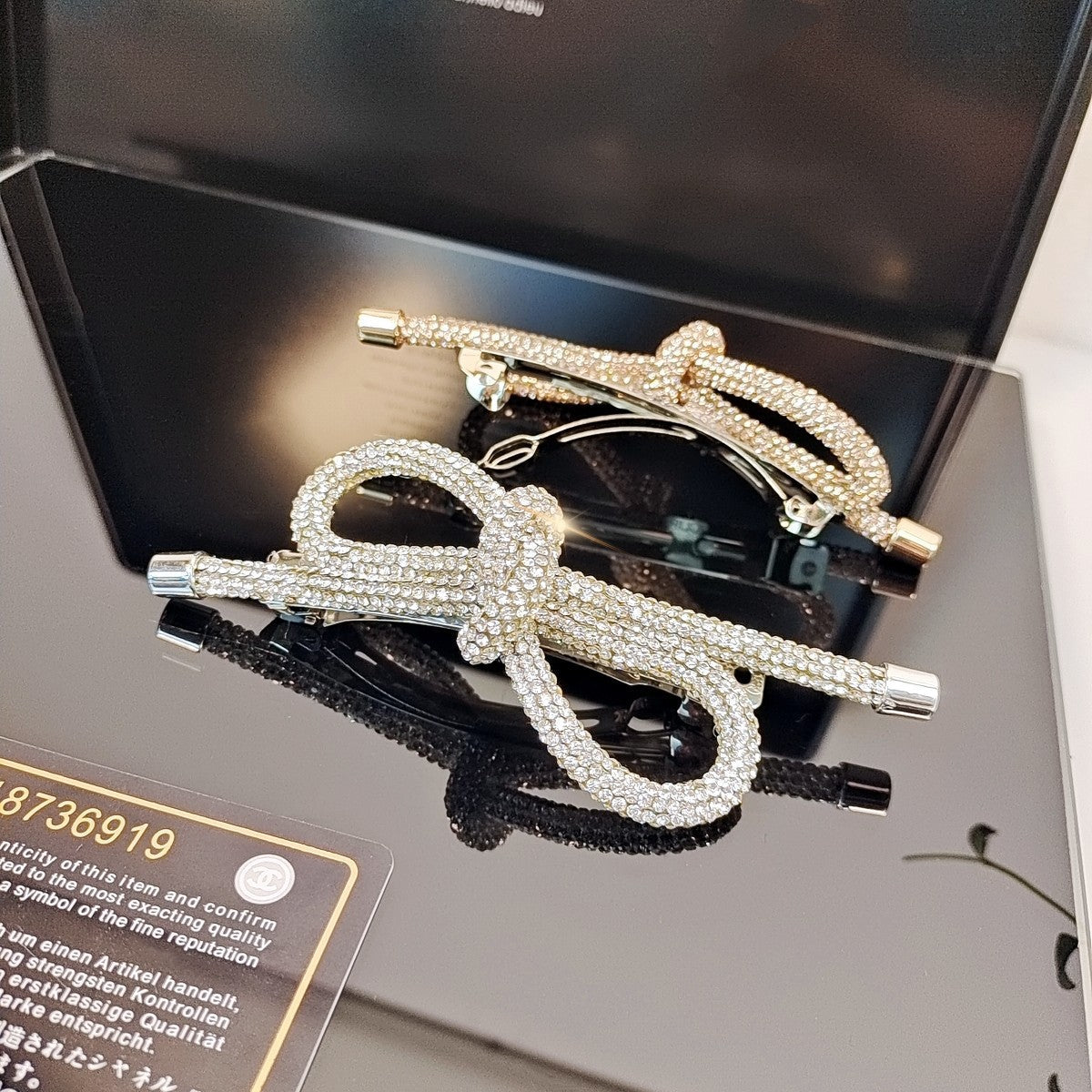 Women's Simple Style Classic Style Bow Knot Alloy Inlay Rhinestones Hair Clip