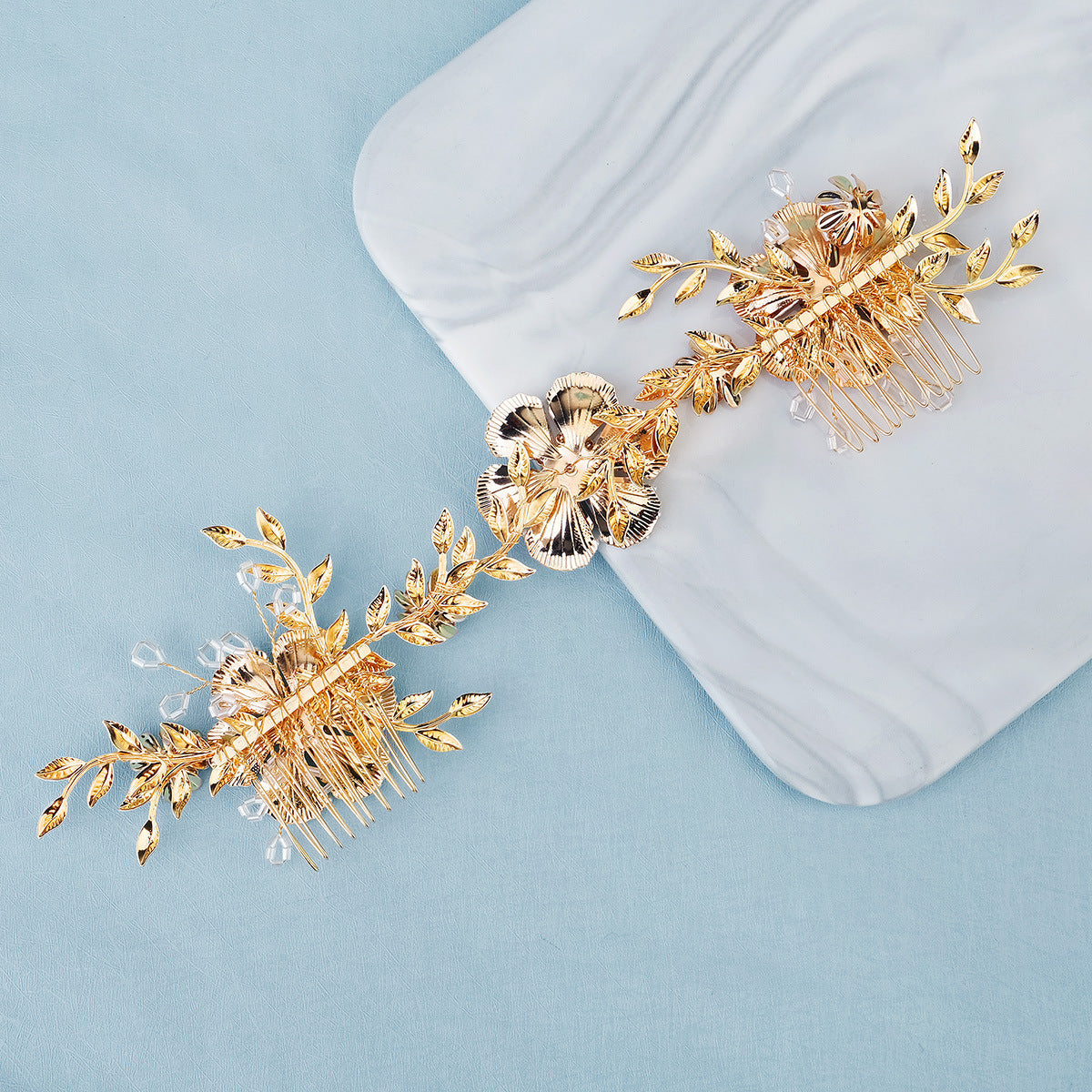 simple style leaf alloy knitting inlay zircon insert comb 1 piece