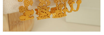 Simple Style Leaves Solid Color Flower Titanium Steel 18K Gold Plated Bangle In Bulk