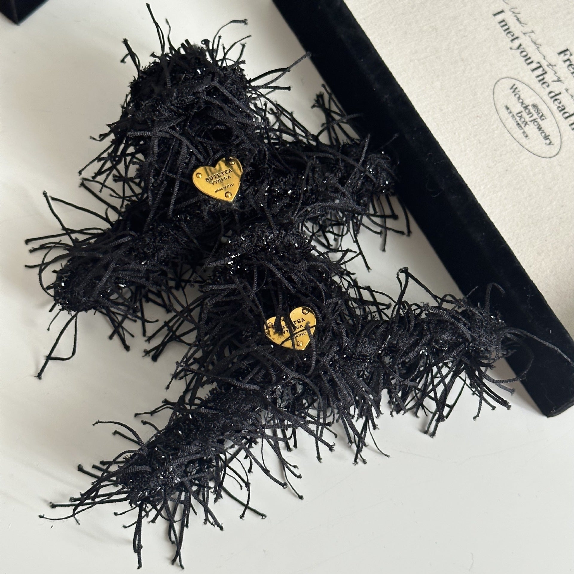 funny artistic solid color plastic resin hair claws