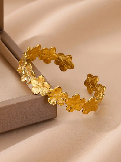 Retro Simple Style Geometric 304 Stainless Steel 18K Gold Plated Bangle In Bulk