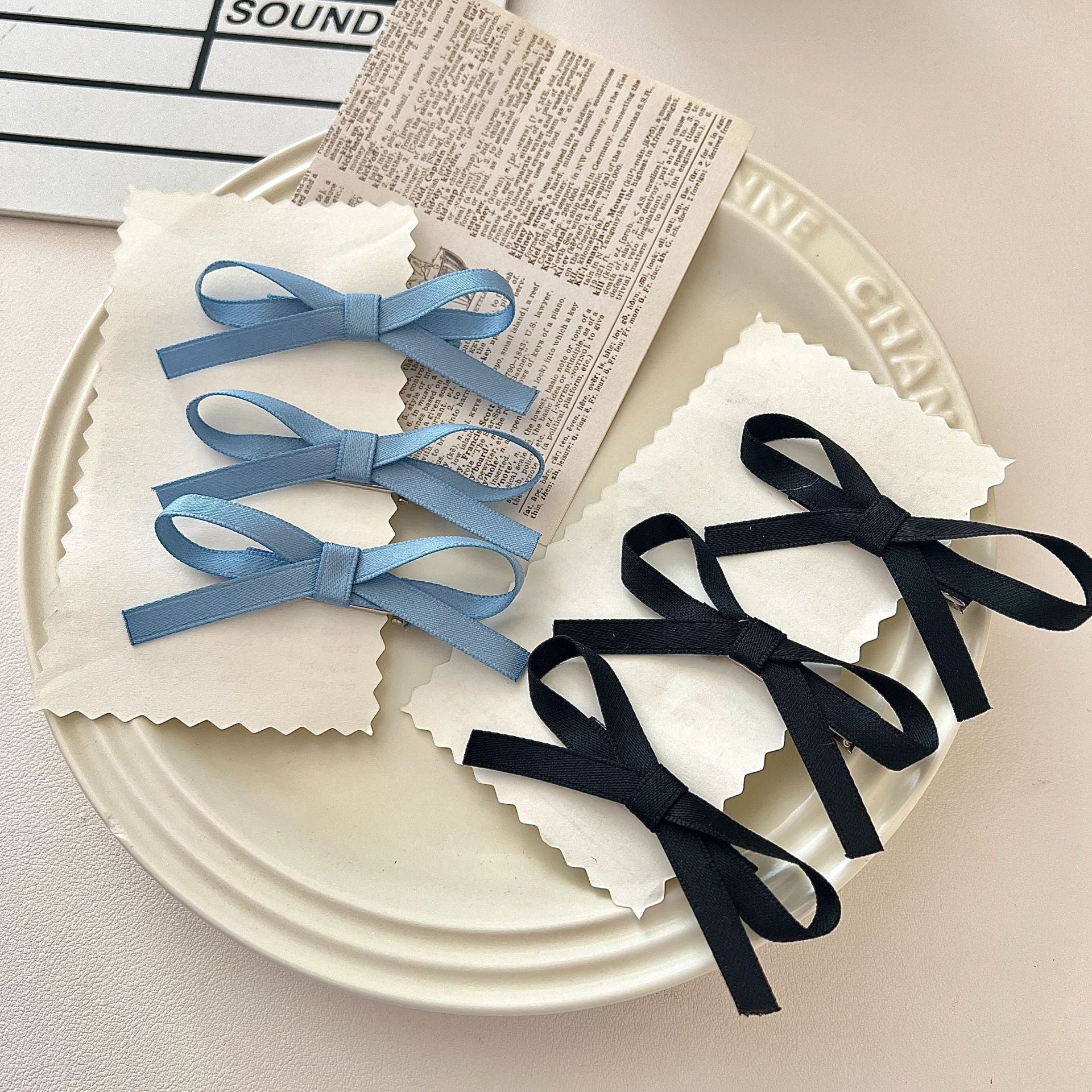 Women's Simple Style Bow Knot Cloth Hair Clip