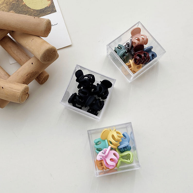 women's sweet simple style geometric plastic/resin headwear stoving varnish hair clip