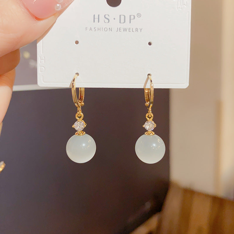 Literary and clear fashion opal earrings