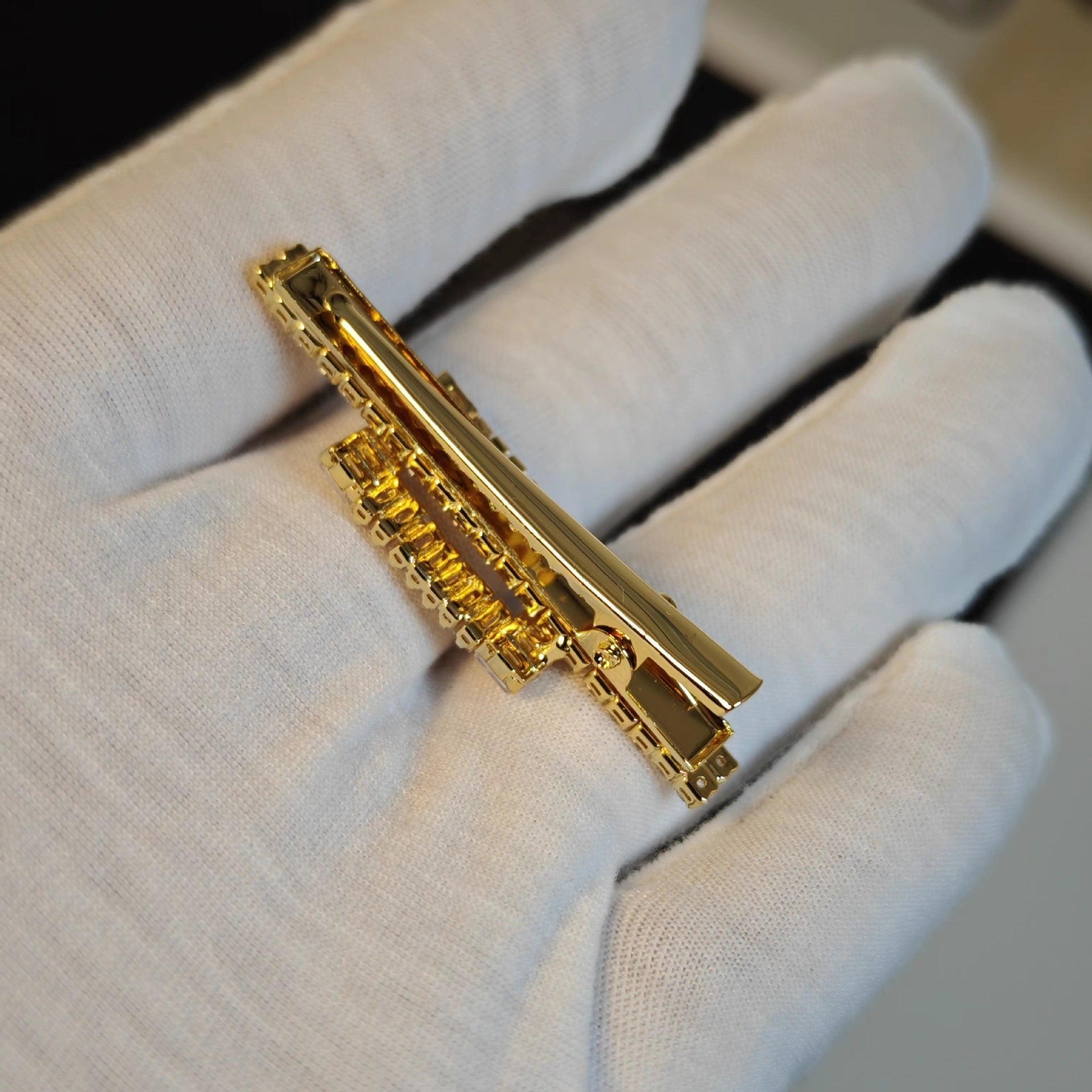 Women's Simple Style Classic Style Solid Color Alloy Inlay Rhinestones Hair Clip