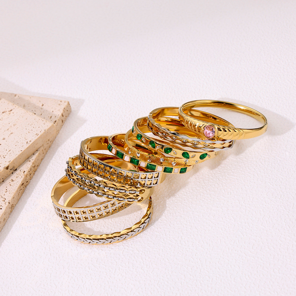 Elegant Retro Star Heart Shape Grain Titanium Steel Bangle In Bulk